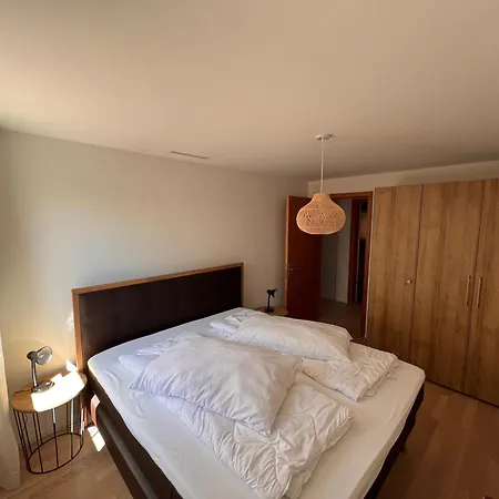 Panorama A *